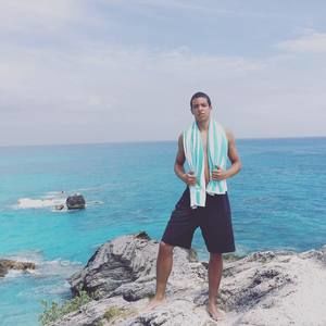 Meet your Posher, Robert